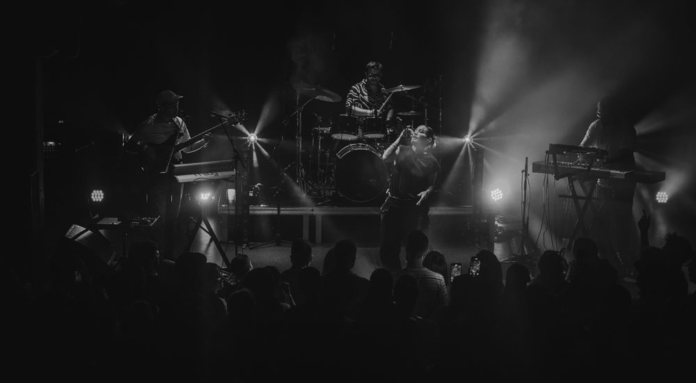 Concerts d'Ana Tijoux, Lucky Salvadori et DJ Awka