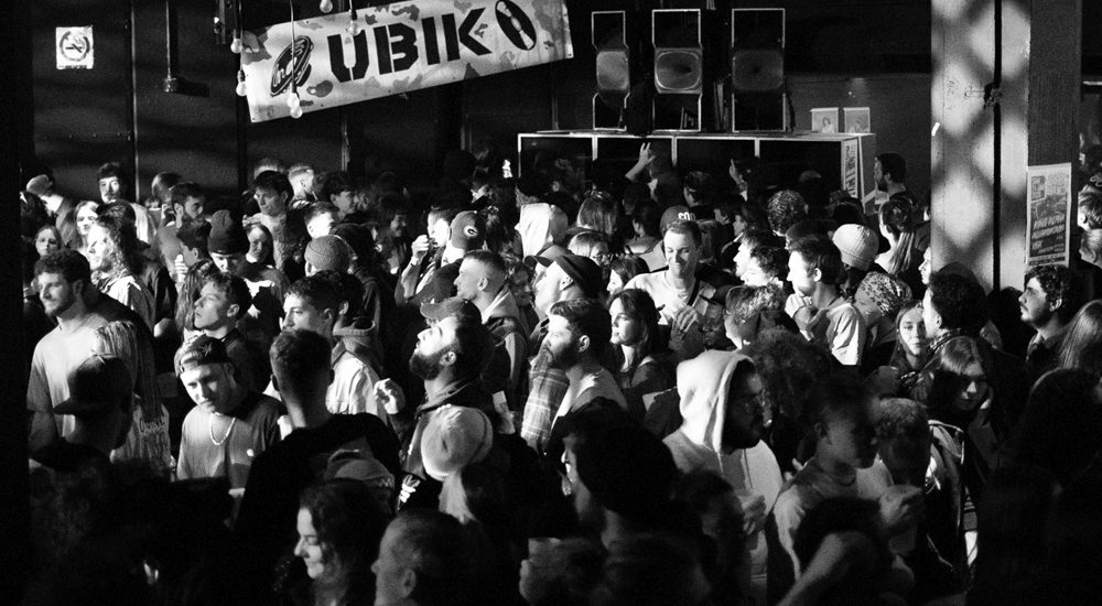Photos de la soirée du Nouvel An 2026 , FIGHT THE 6TEM, en double étage avec le Zoo